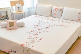 Queen size duvet cover embroidered with camellia flower